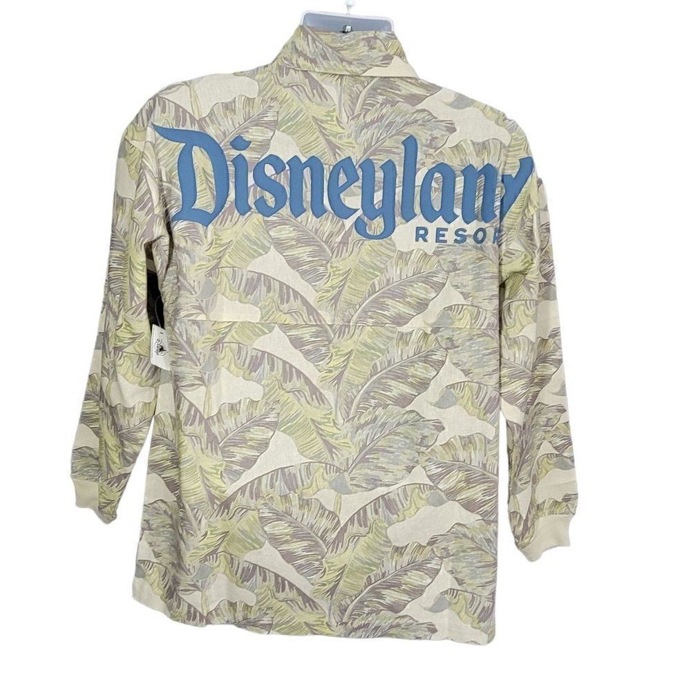 Disneyland Disney Spirit Jersey Men Small Floral Button Front Shirt SpellOut NEW - Picture 2 of 13